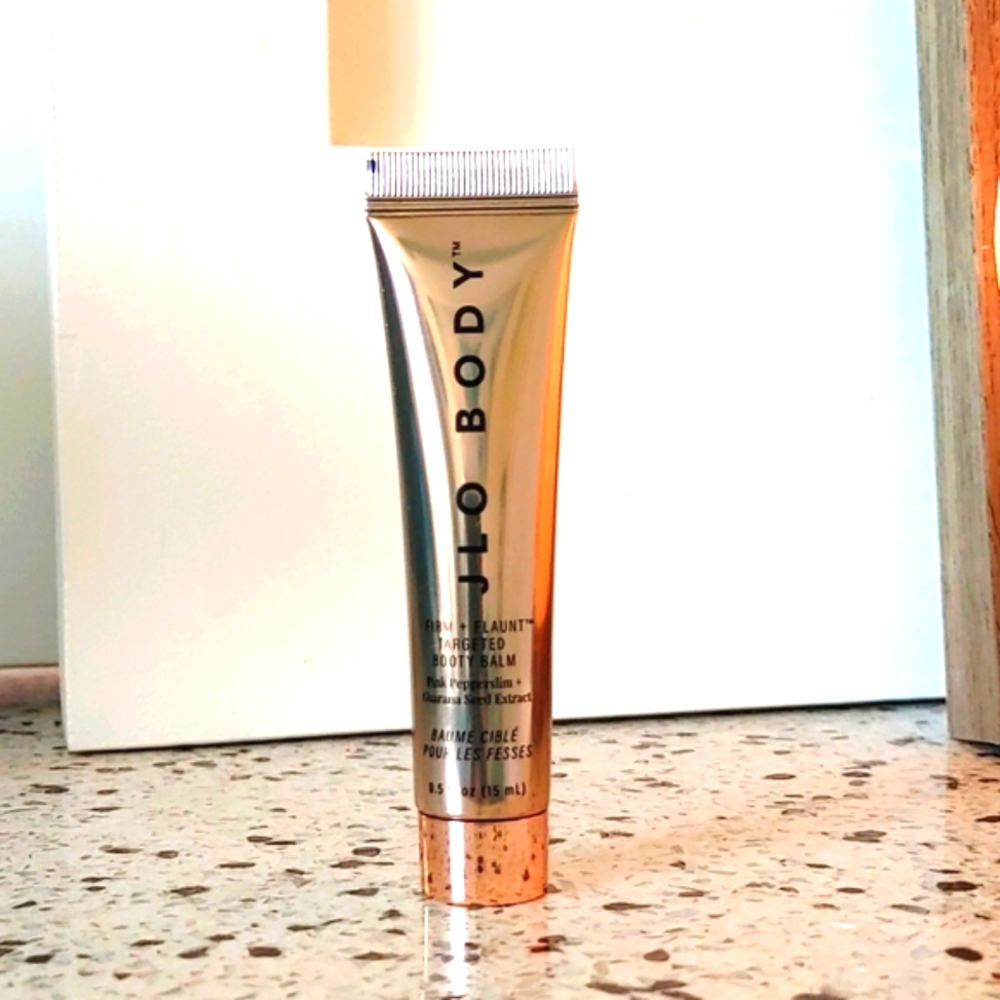 $10 or 5/$25 JLo Body Firm + Flaunt Targeted booty balm 15 ml